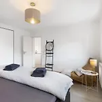 Apartment Mittenglueck